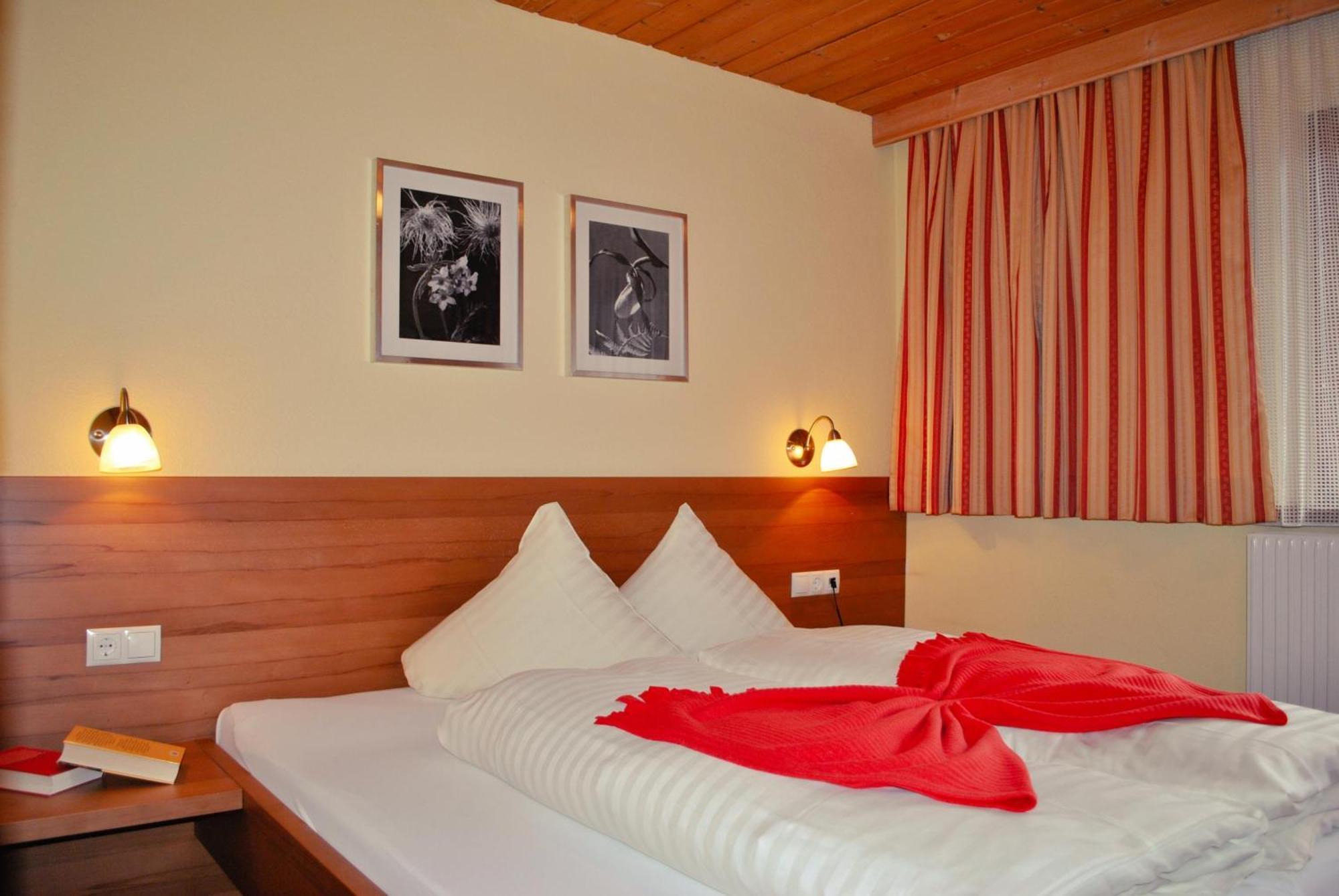 Hotel Haid Sankt Leonhard im Pitztal Bagian luar foto