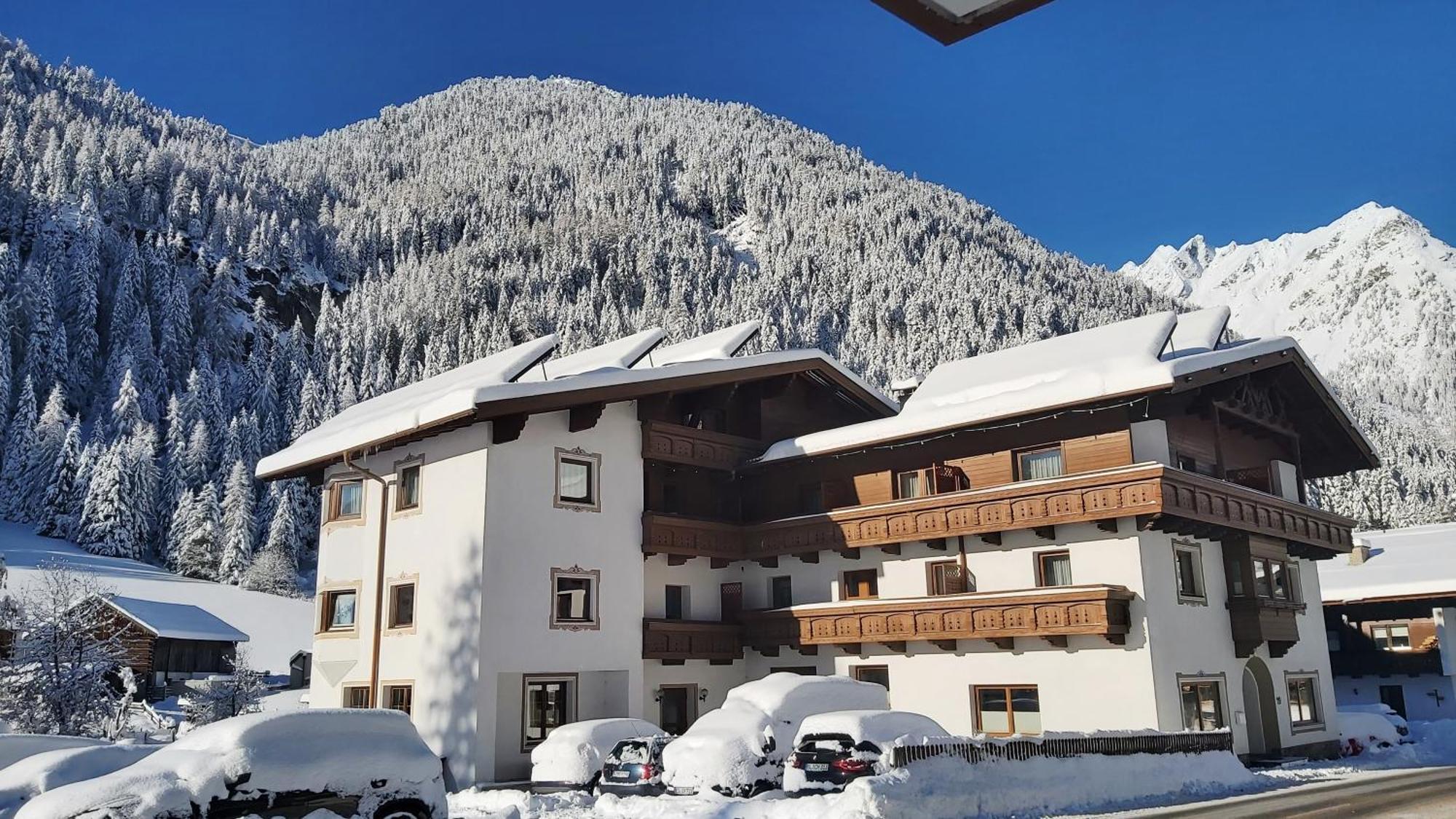 Hotel Haid Sankt Leonhard im Pitztal Bagian luar foto