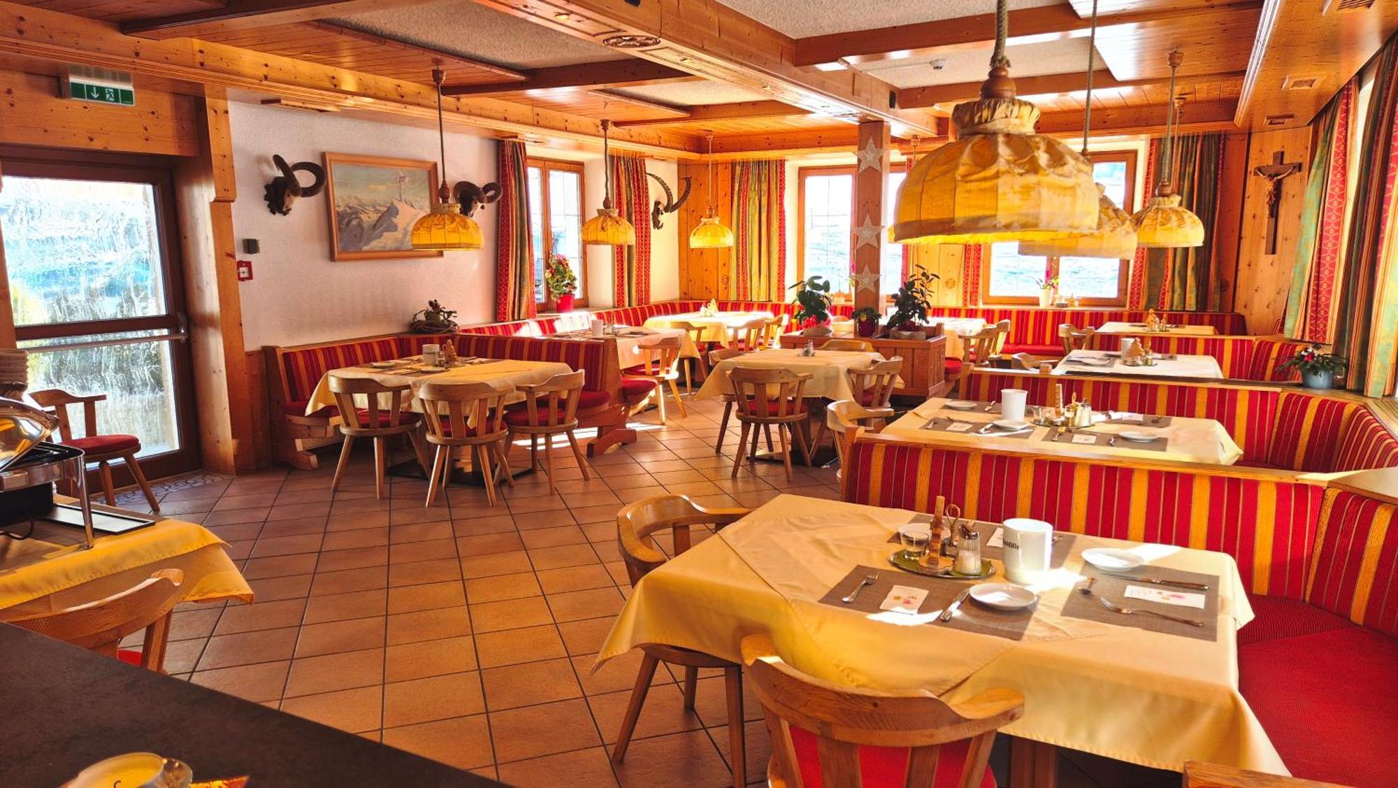 Hotel Haid Sankt Leonhard im Pitztal Bagian luar foto